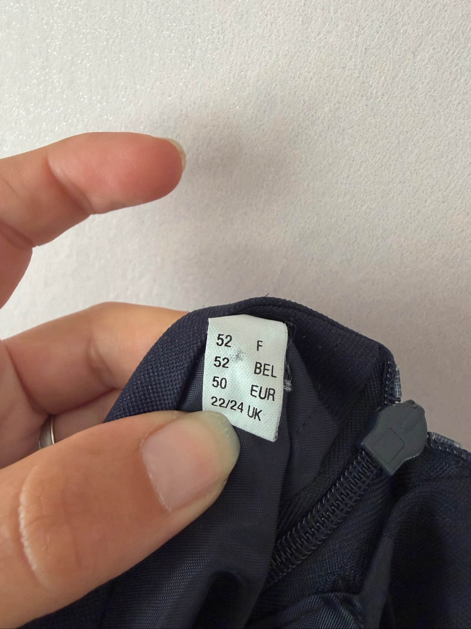 👗 Linda Robe Tubinho sem Mangas Azul Marinho - T50/52 - Ótimo Estado ! – photo 3